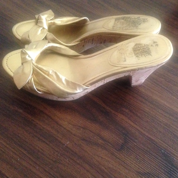 Coach sandals