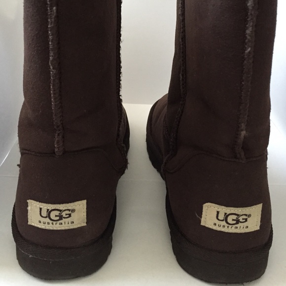 Size 7 Chocolate Ugg Boots