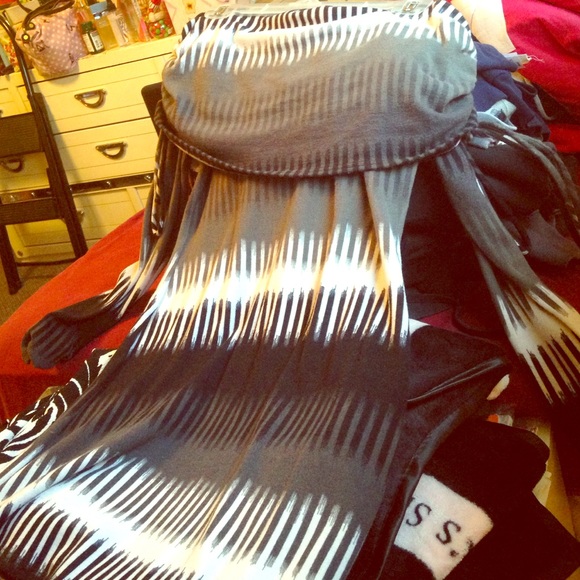 Iceshine Dresses & Skirts - Cowl neck dress