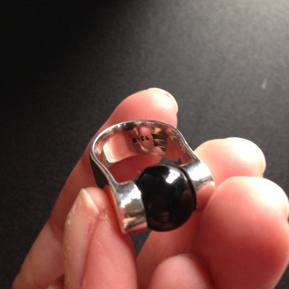 Silpada Ring - Picture 2 of 4