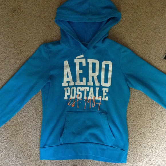 Blue Aeropostale Pull over