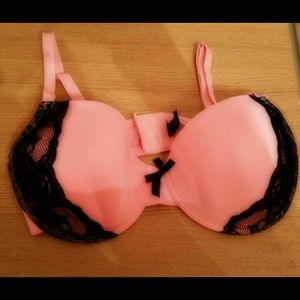 10.00 all four bras