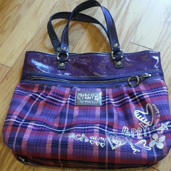 Coach Handbags - Coach Signature Op Art Poppy tote