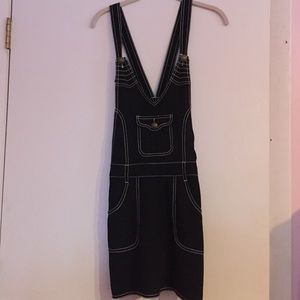 Black jumper/romper.