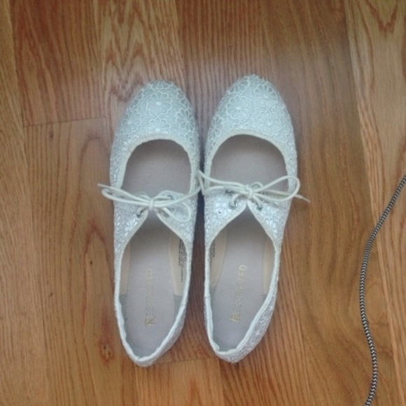 DSW cream flats