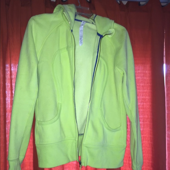 Time to Feng shui my closet!