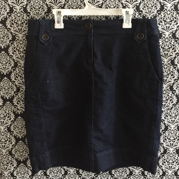 Dana Buchman size 8 dark denim Jean skirt knee l