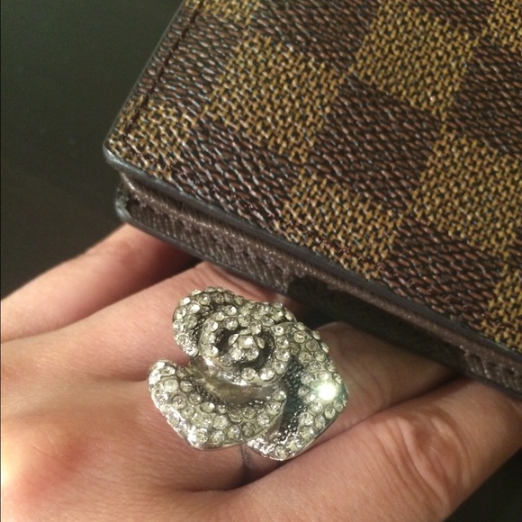 Silver floral pave diamond ring