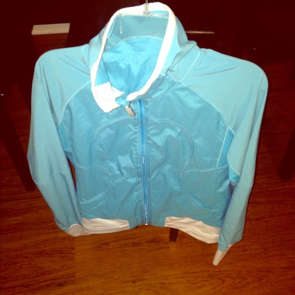 Lulu Lemon Water Resistant Running Jacket