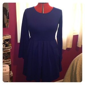 Blue long sleeve dress