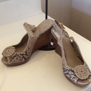 Jack Rogers Python pattern wedges