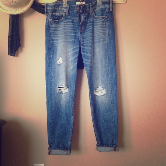 Hollister Boyfriend Jeans