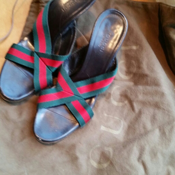 Aurhentic Gucci wedges