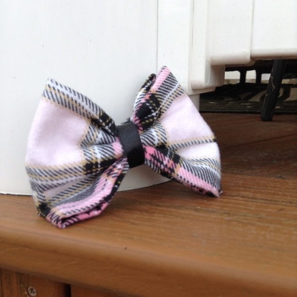 Super Cute Pink Plaid Hair Bow - Picture 3 of 3