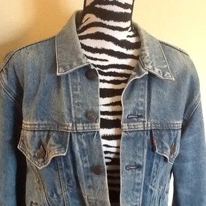 Levi denim jacket 70506-0214 Woman's or Men's