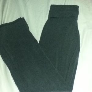 Grey boot-cut yoga pants