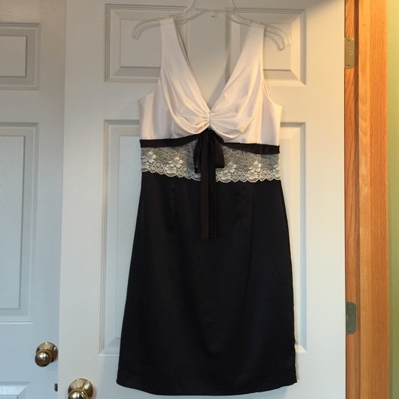 Black and white dress!