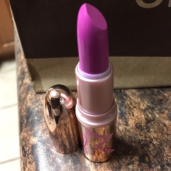 Lipsticks new