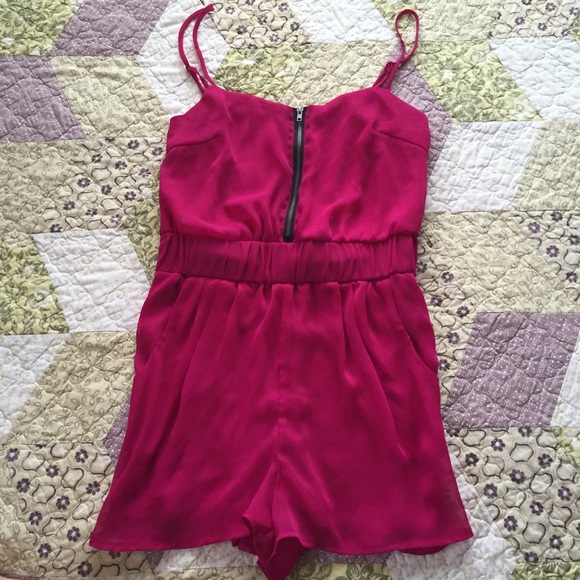 Fuchsia romper