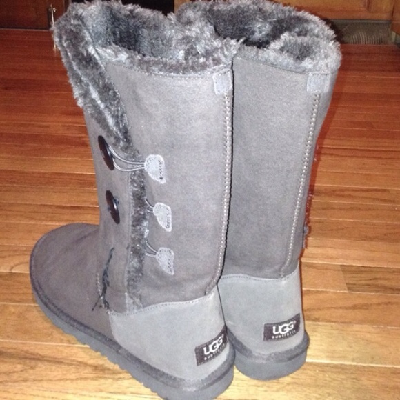 Tall Bailey Button Uggs.
