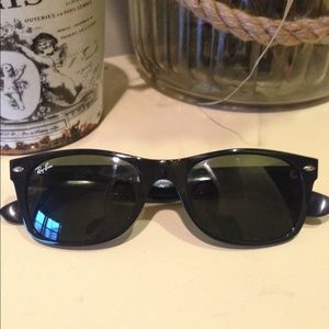 Authentic Ray Ban wayfarer 50mm