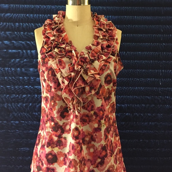 SOLD! 💥Cute Summer Blouse!