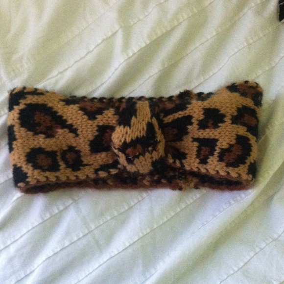 Betsey Johnson leopard headband