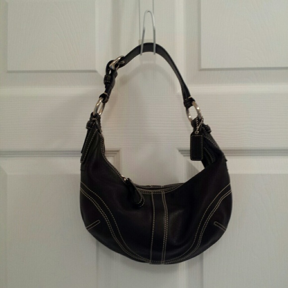 SOLD!!Authentic Coach Small Hobo Black Leather Bag