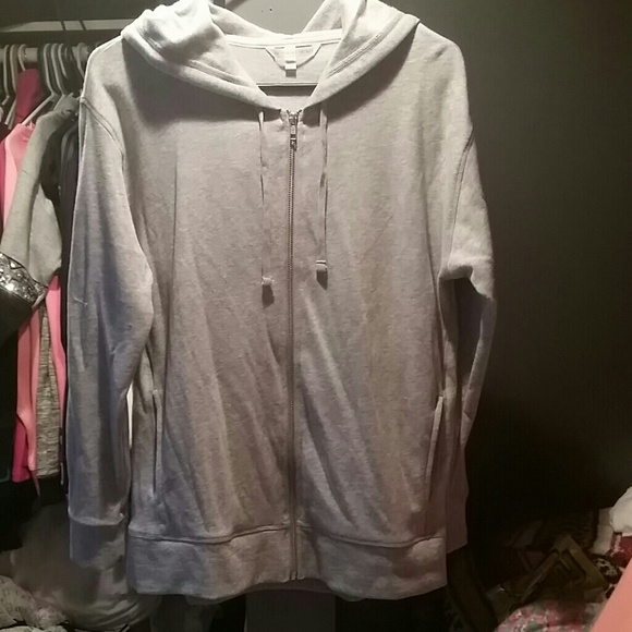 Grey vs full zip