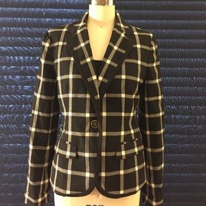 ✨SOLD ✨New Stylish Blazer/Jacket