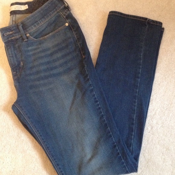 Women's Levi's 525. Size 6