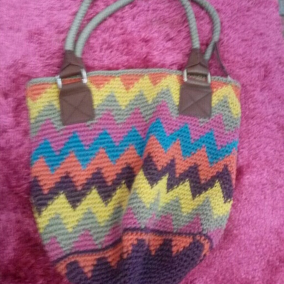 Hand bag