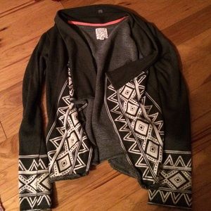 Billabong sweater. Worn once!