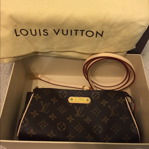 Louis Vuitton Eva Clutch
