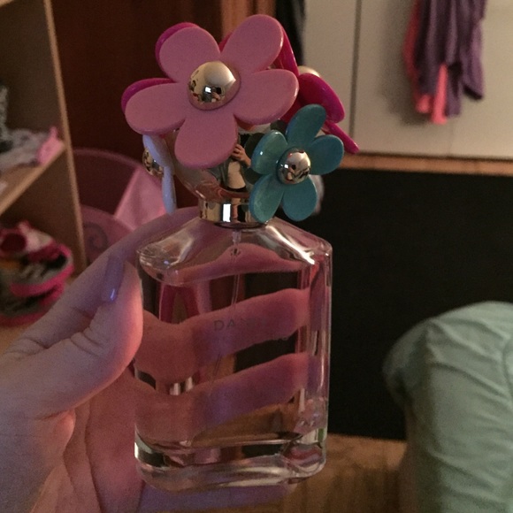 Daisy by Marc Jacob perfume brand new