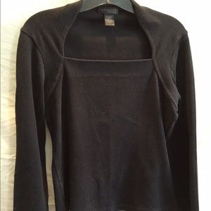 Sold/Bundled Express Black Top