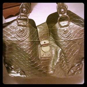 *REDUCED*Guess metallic silver tote