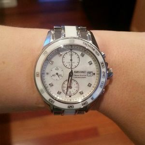 OFFERS WELCOME!! Seiko Sportura Chronograph Watch