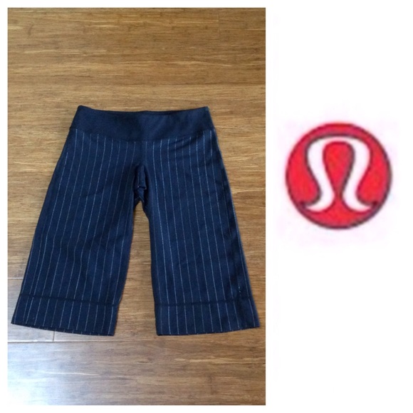 lululemon athletica Pants - 🎾just reduced🎾Lululemon black striped pants