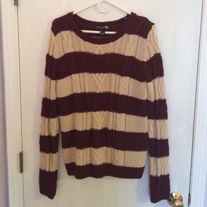 Forever 21 maroon and beige cable knit sweater