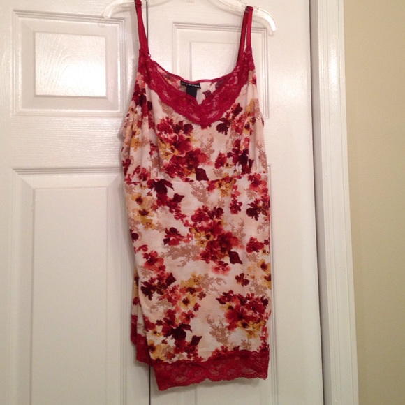 Lace Trim Floral Cami