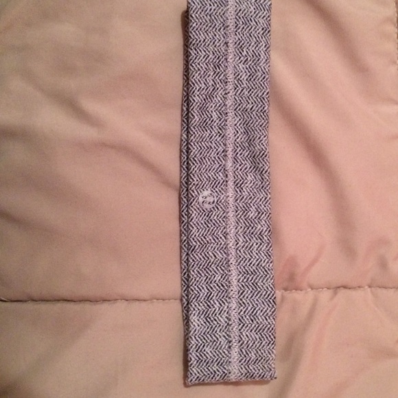 LULU lemon headband