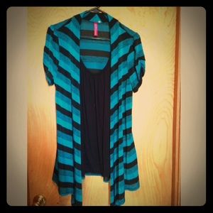 Striped turquoise top