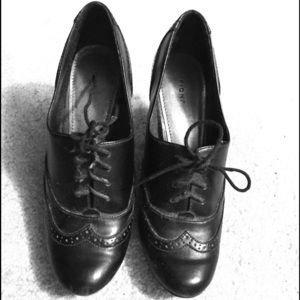 Women's size 7 heels