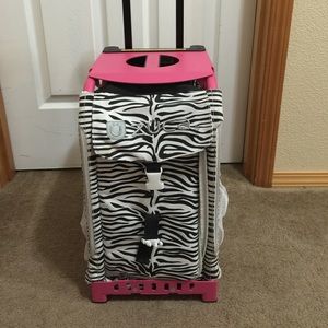 ZUCA roller bag w/ insert and frame