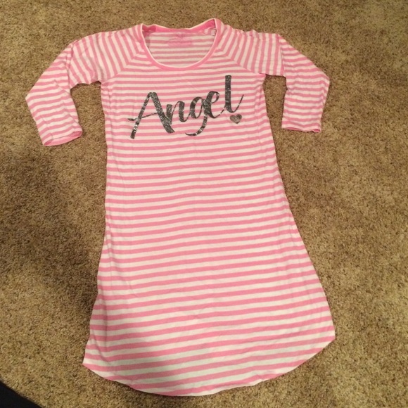 💕VS NWOT shirt pajama💕