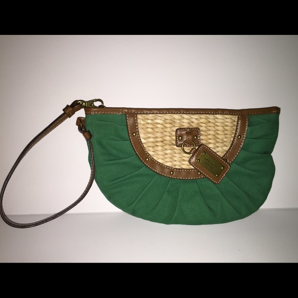 Nine West Wristlet