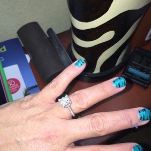 10 k gold princess cz ring 7.5