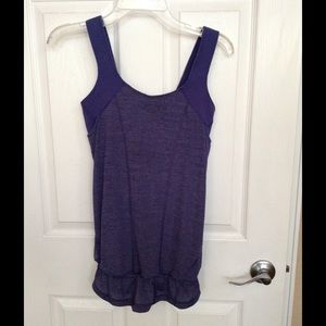 Lululemon tank, size 6