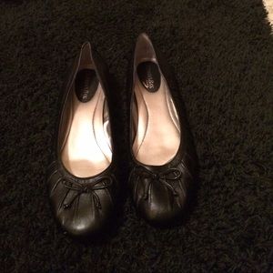 Black Flats!!